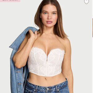 NWT Victoria's Secret Dare to Dream Lace Deep-V Cropped Corset Top